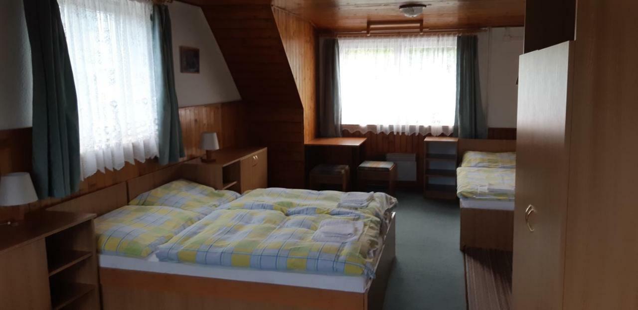Chata Na Sousi Desna  Bagian luar foto