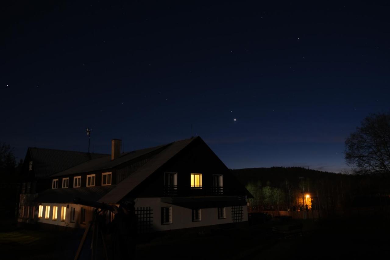 Chata Na Sousi Desna  Bagian luar foto